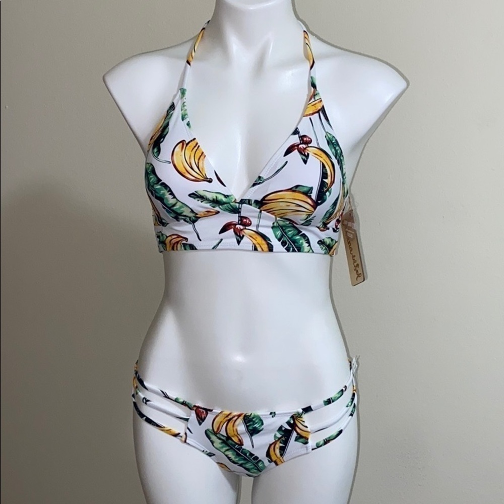 NWT Cabana del sol swimsuit two pieces size L